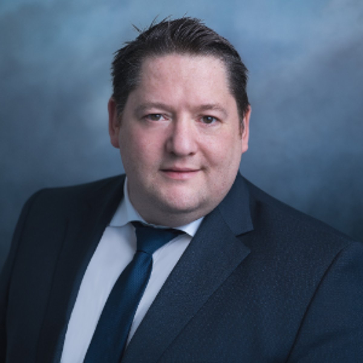 Dr. Alexander Pleh